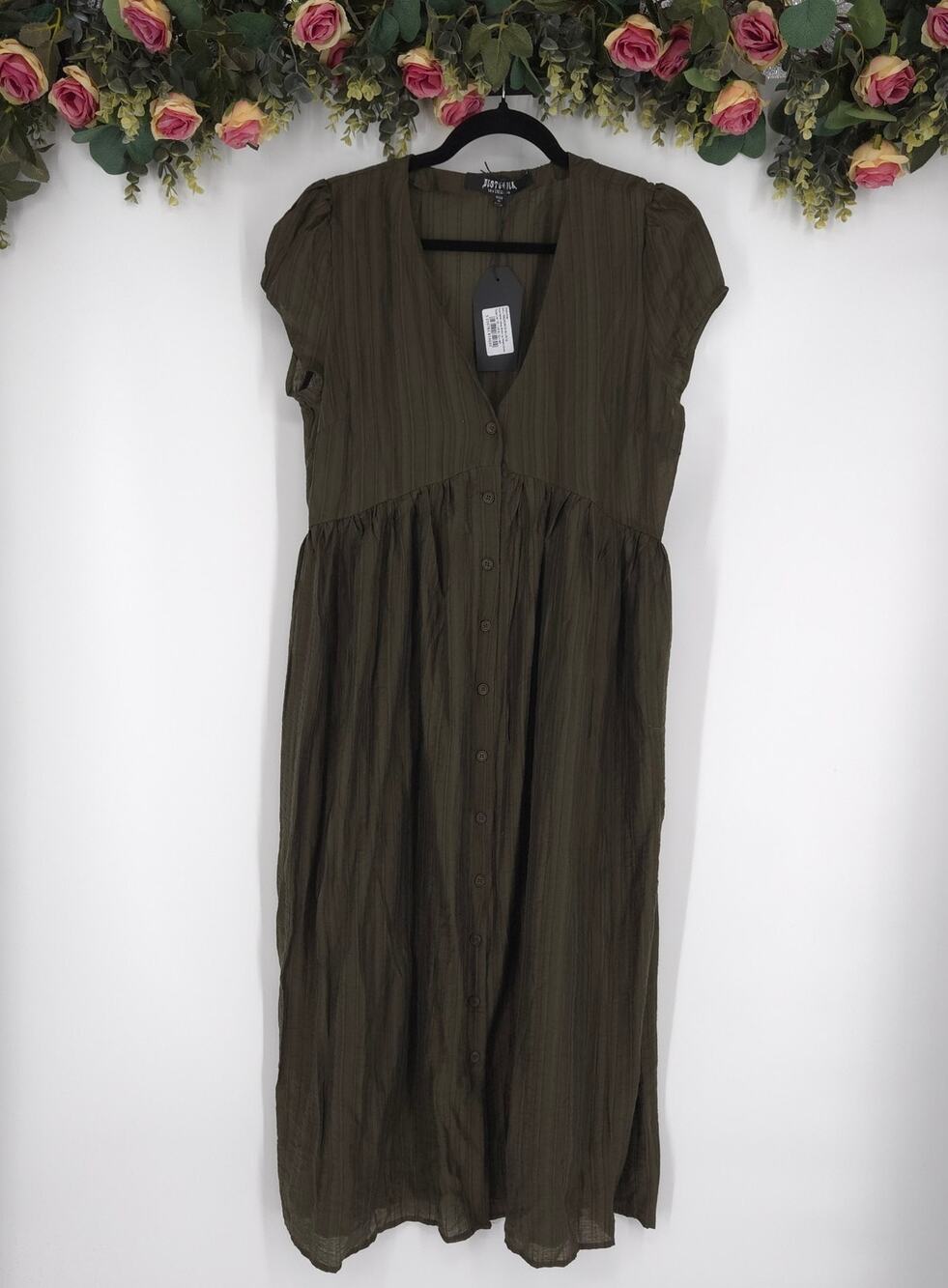 Distubia Infinity Button Up Green Midaxi Dress Size 8 NWT